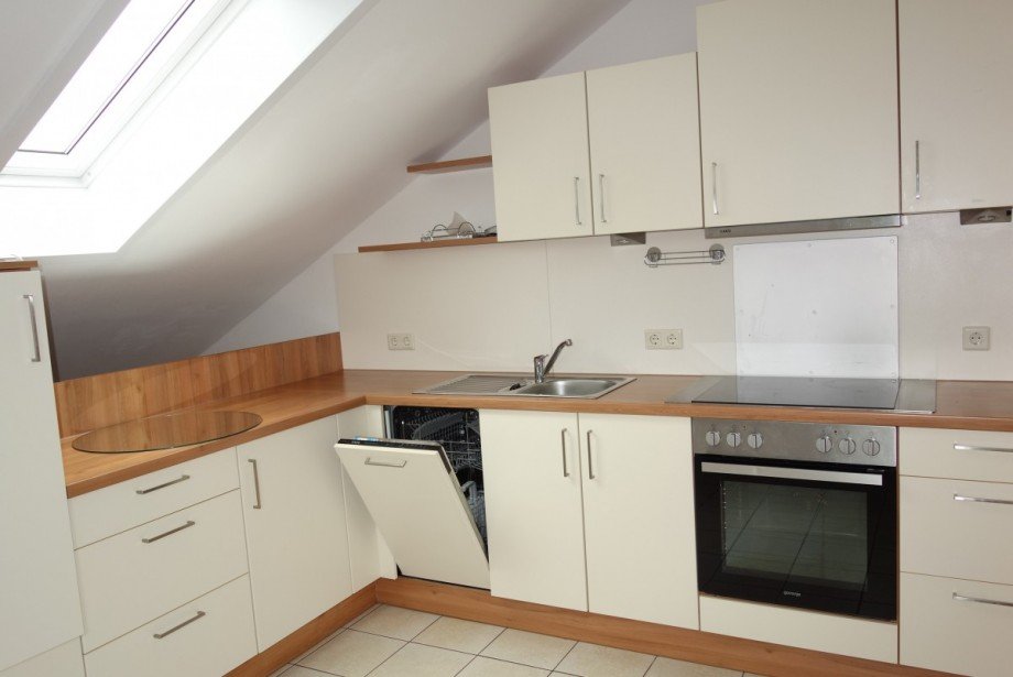 K�che (3) Dachgeschosswohnung Tacherting