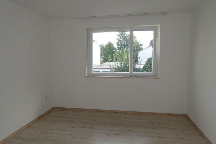 OG Schlafzimmer Etagenwohnung Waldkraiburg