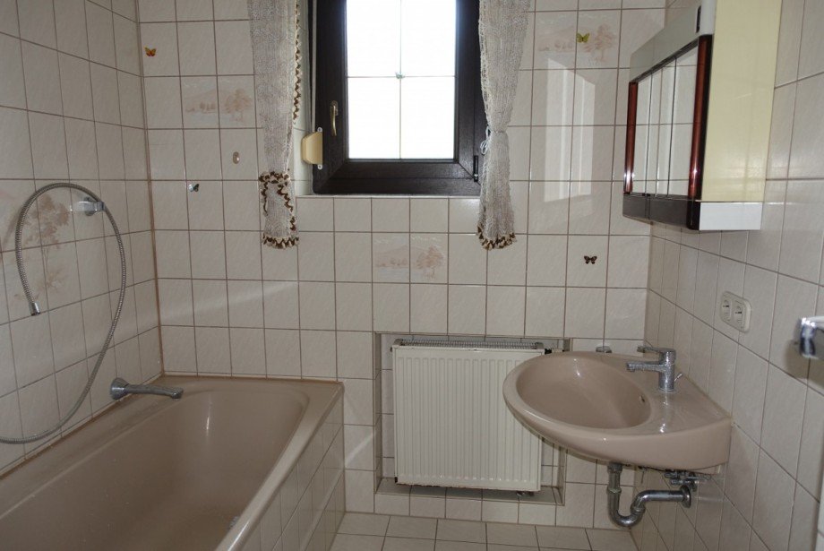 EG Bad, BW Zweifamilienhaus Polling