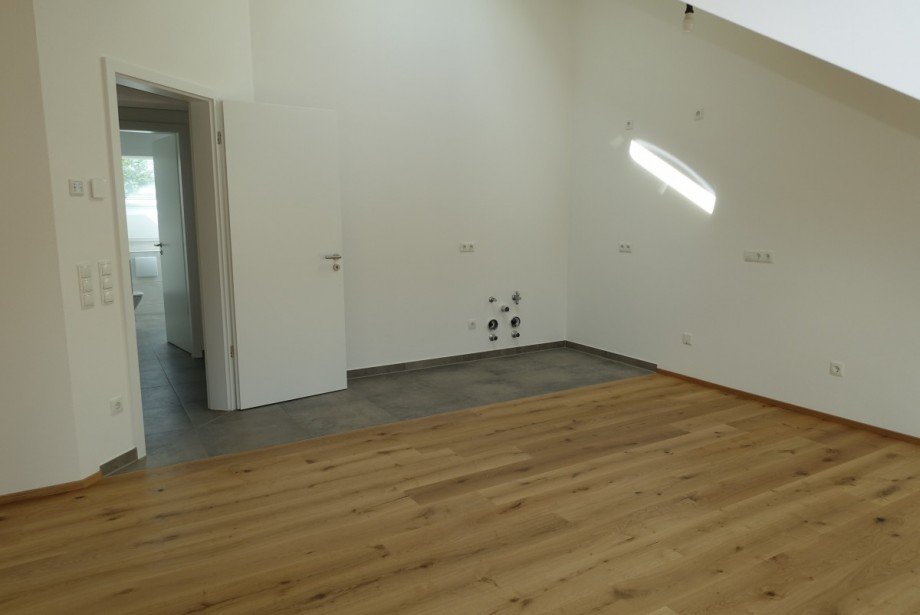 WE 8 Wohnk�che (2) Dachgeschosswohnung Kraiburg